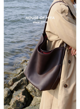 HOUSE OF HIYA新款小众TC牛皮可调节肩带水桶包