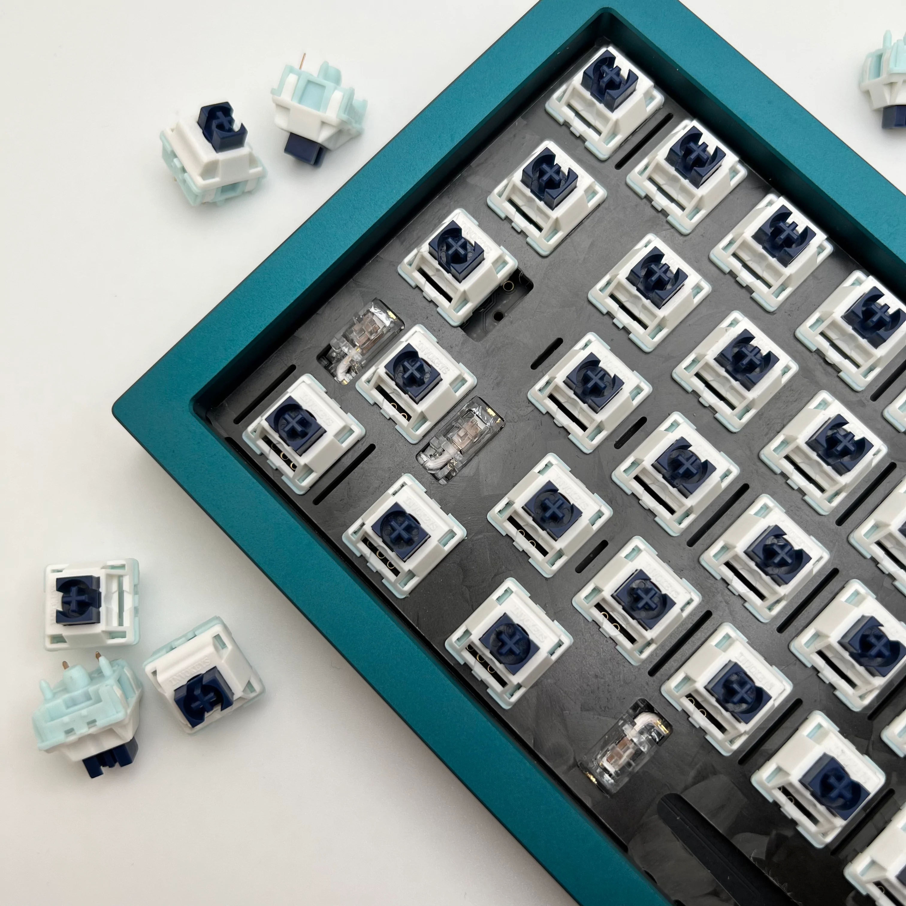 INVOKEYS BLUEBERRY CHIFFON SWITCHES 60G LIGHT PASSAGE SWITCHES BLUEBERRY CHIFFON SWITCHES