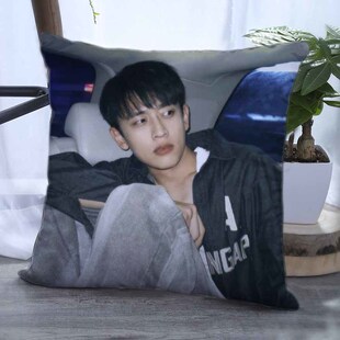 刻骨明辛王天辰周边抱枕古子成白色橄榄树床头靠枕宿舍学生日礼物