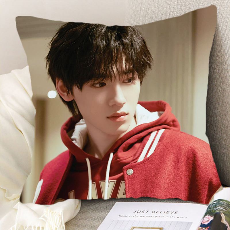 宋亚轩枕头抱枕时代少年团靠垫
