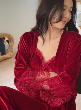 秋冬款红色睡衣丝绒新娘本命年睡袍女秋冬蕾丝边性感家居服睡裙