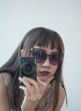 匡舟夏季欧美复古瘦脸三角墨镜