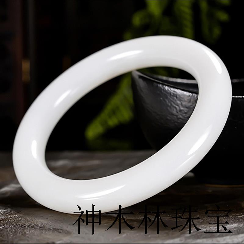 新疆和田玉且末山料羊脂白玉圆条玉石手镯女款时尚百搭送母亲礼物