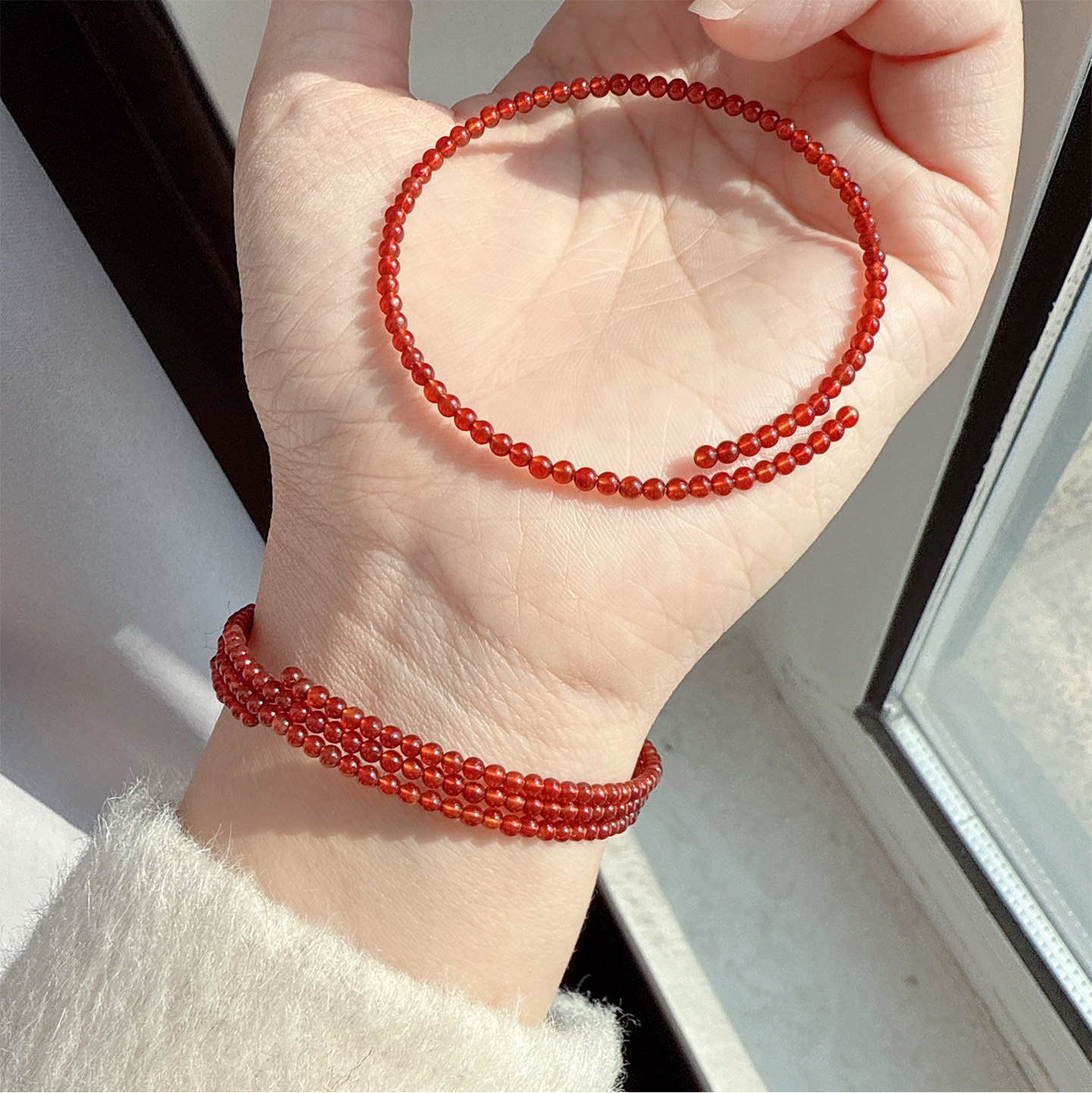 精品极细天然红玛瑙开口回弹手镯红色玛瑙手链女款可叠戴手环手串