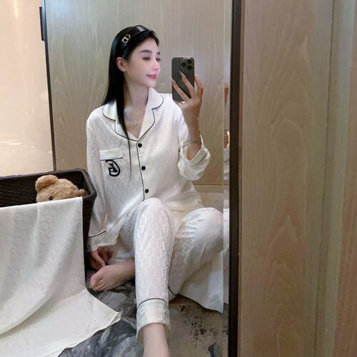 【沐日听风】夏秋季新款冰丝吊带睡裙长袖长裤三件套睡衣家居服女