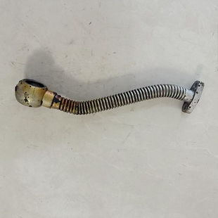 适用于纳威斯达190迈斯福4.8增压器回油管8000704C2原厂拆机
