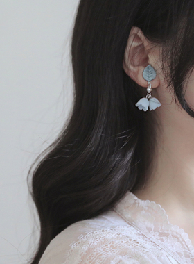 原创 baby blue温柔浅蓝色铃兰耳钉 纯欲温柔秋冬耳环耳坠耳夹