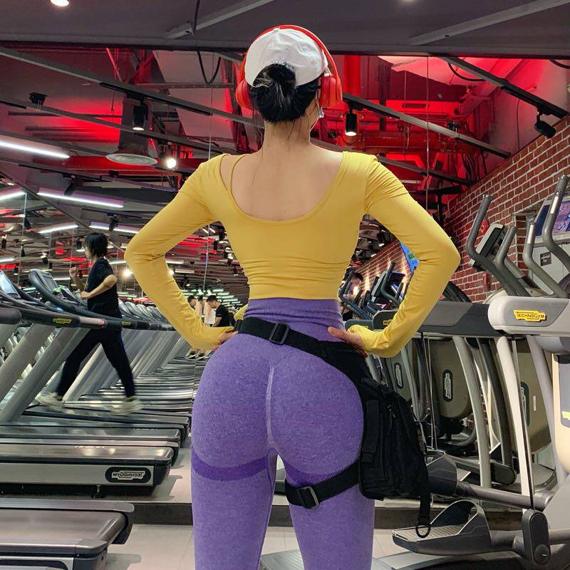 REYNA INFLUENCER SPORTS TOP WOMENS CHEST PADS BEAUTIFUL BACK SHORT CROP TOP QUICK DRY YOGA GYM WEAR ATHLETIC LONG SLEEVES