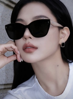 2025新款墨镜女式高级感偏光太阳眼镜防紫外线拍照开车显脸小8005