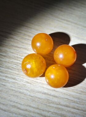 diy天然琥珀老蜜蜡吊坠散珠特价
