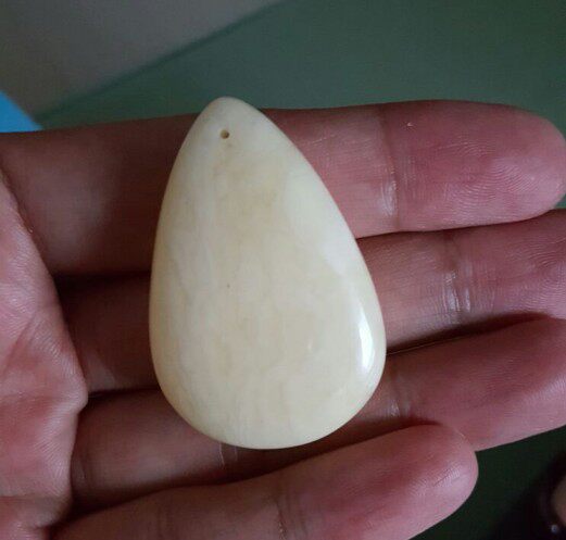 天然波罗的海牙白蜜蜡香珀磨沙面水滴吊坠随形双面光专享特价