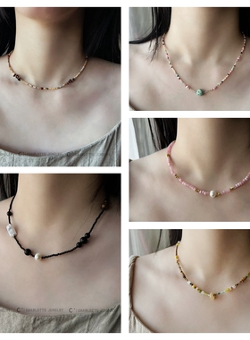 24年初夏多巴胺色多彩半宝石串珠项链女小众新潮沙丘风叠戴锁骨链