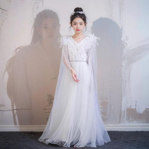 儿童走秀白色古典古筝礼服走秀潮