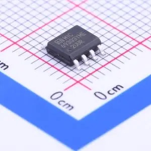 MIC69303YME-TR SOIC-8-EP 线性稳压器(LDO)