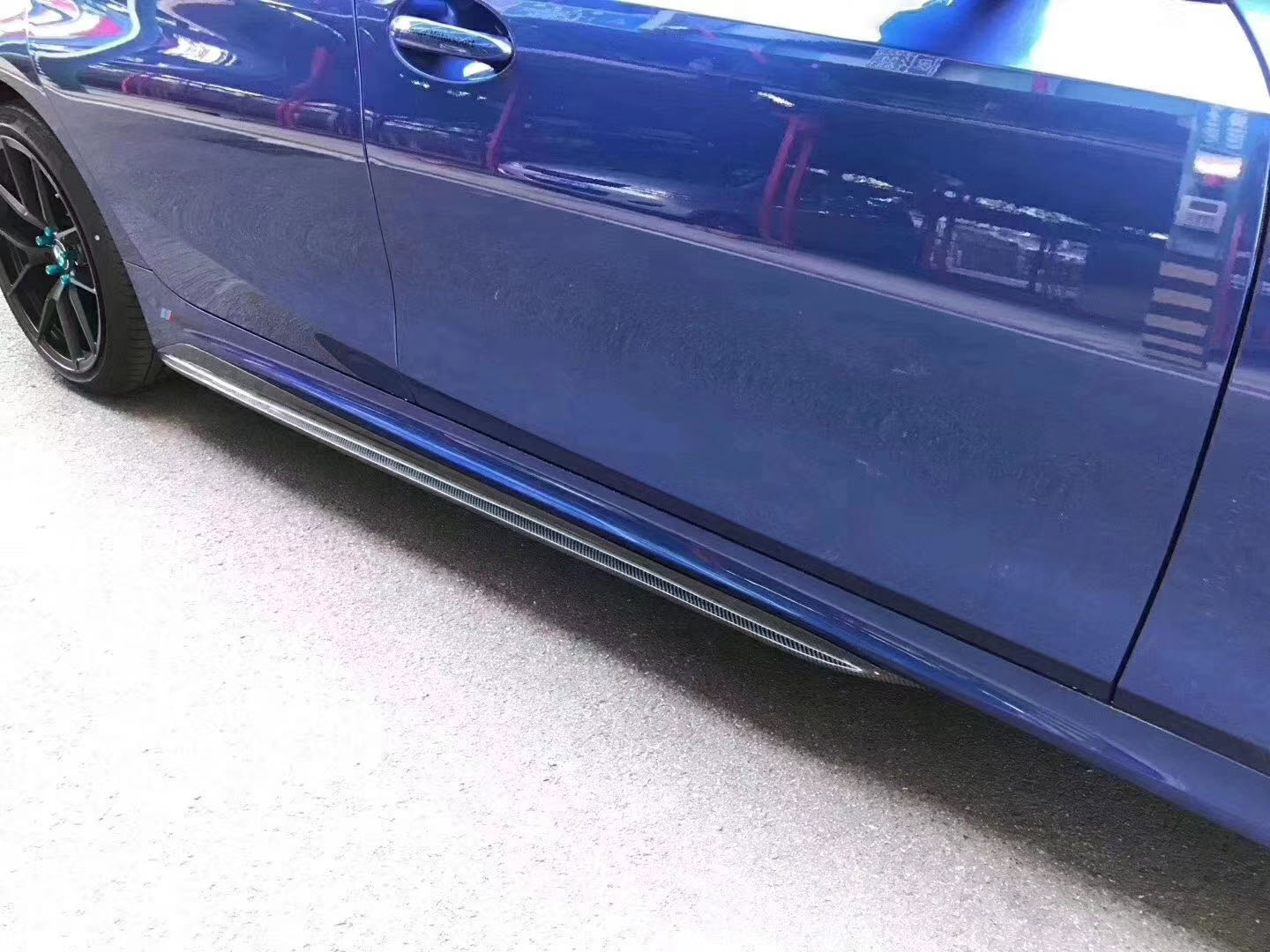 适用于2020款宝马新3系G20 G28改装碳纤维前唇/侧裙碳纤裙边/前铲