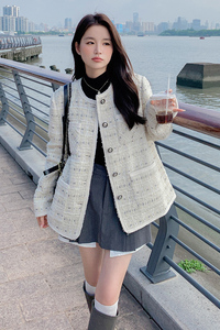 法式小香风外套女春季2025年新款气质高级感精致富家千金短款上衣图片