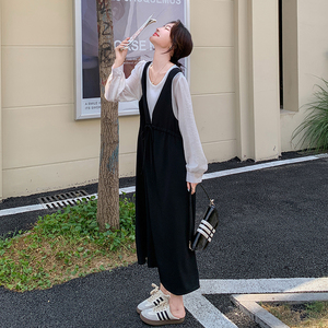 法式假两件长袖连衣裙女2024秋季新款赫本风温柔气质宽松显瘦长裙图片