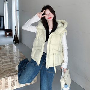 新款现货A87轻盈保暖连帽90白鸭绒羽绒服马甲外套P235控348,半身长裙黑色怎么搭配小西服图片
