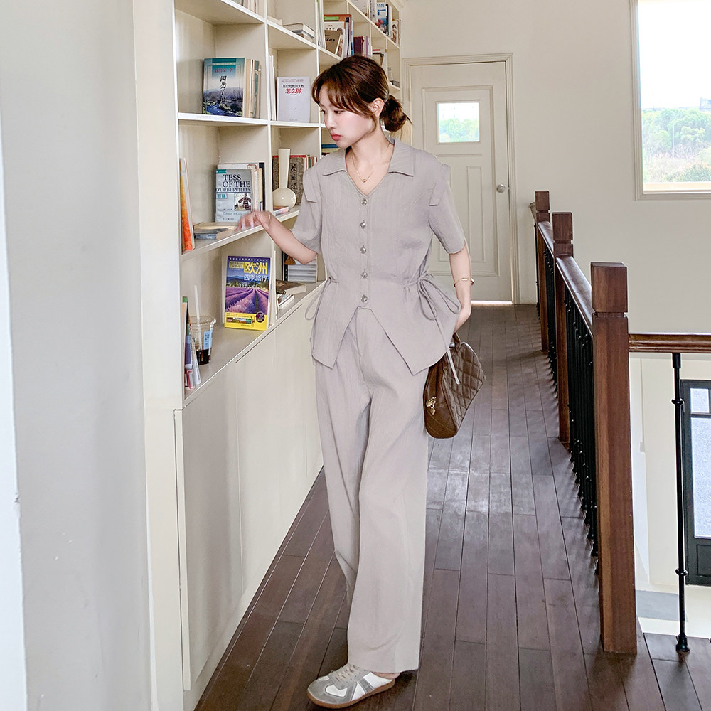 【新款】现货！气质减龄时尚两件套A17-P155-控228,女装套装/套裙,浙宝125