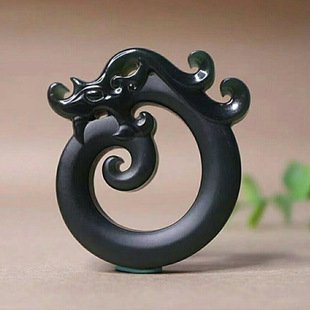 和田玉青玉龙形玉佩吊坠男镂空龙牌仿古龙项链女生肖龙玉石挂件