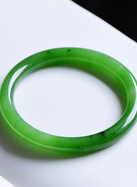 和田玉碧玉菠菜绿叮当镯