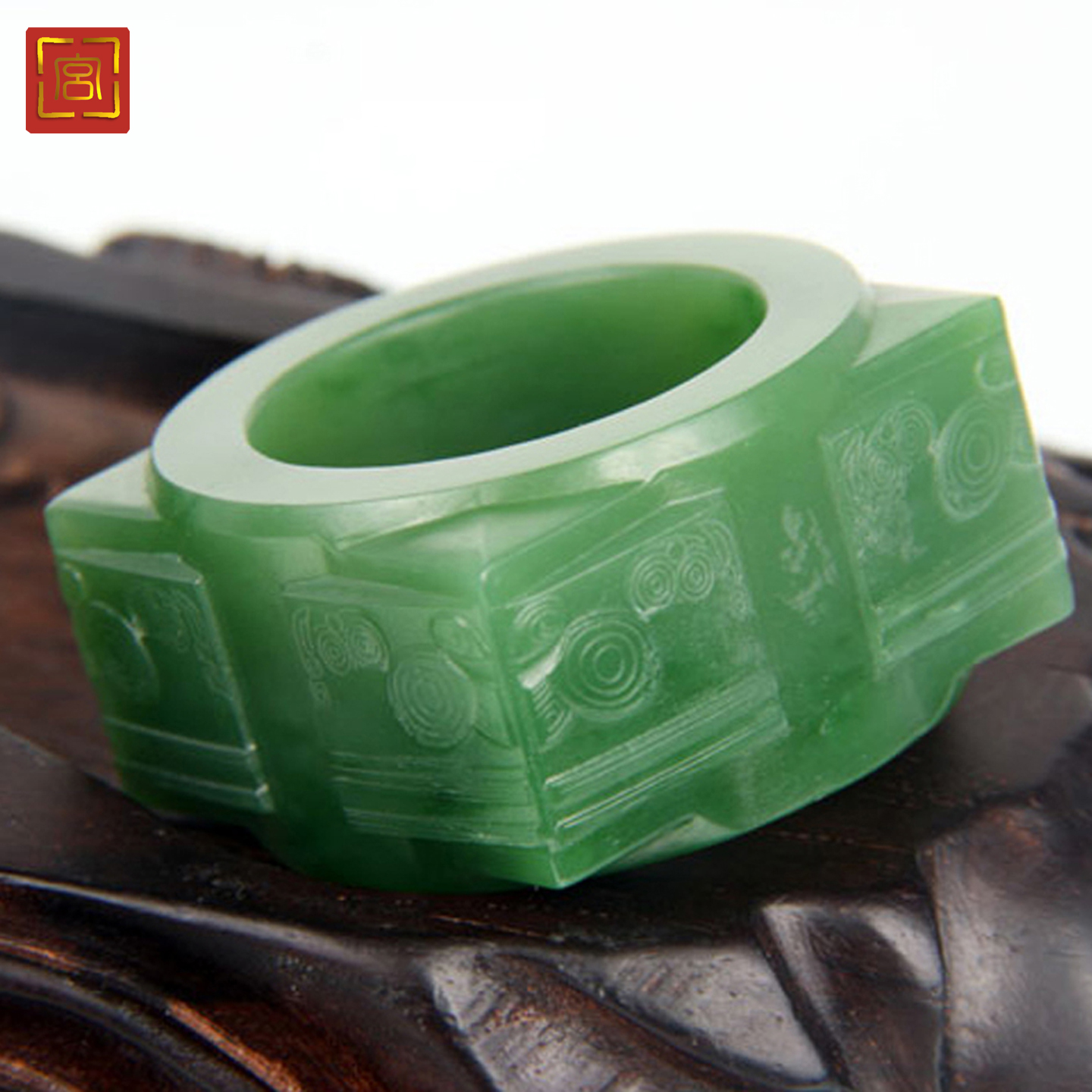 新疆和田玉扳指兽面玉琮