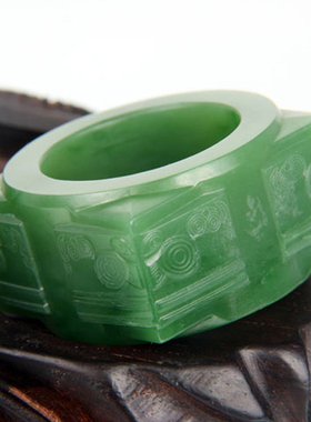 新疆和田玉扳指兽面玉琮