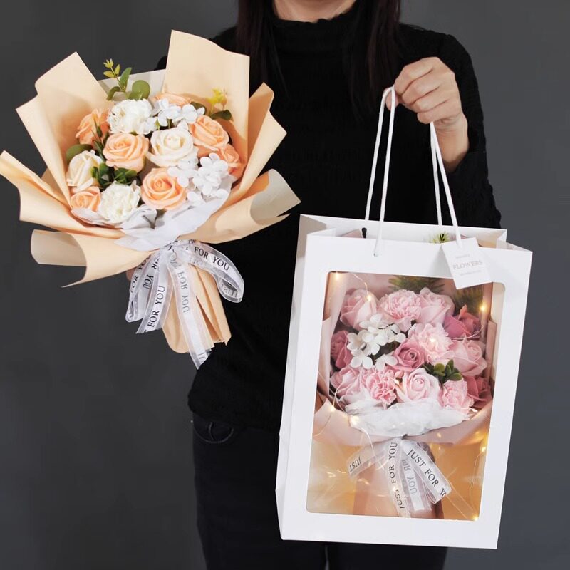 康乃馨花束永生花母亲节礼物实用型适合送妈妈2025新款高级感礼品