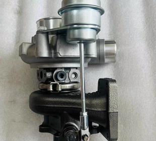 适用于依维柯3.0T涡轮增压器TD04总成号504340177原厂全新 包邮