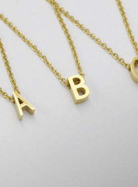 RUMNVNTY金色穿孔项链吊坠