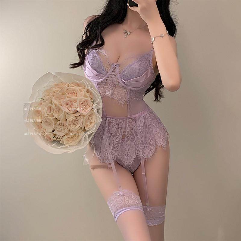 纯欲蕾丝内衣女小胸聚拢诱惑性感钢圈文胸吊带丝袜三件套装