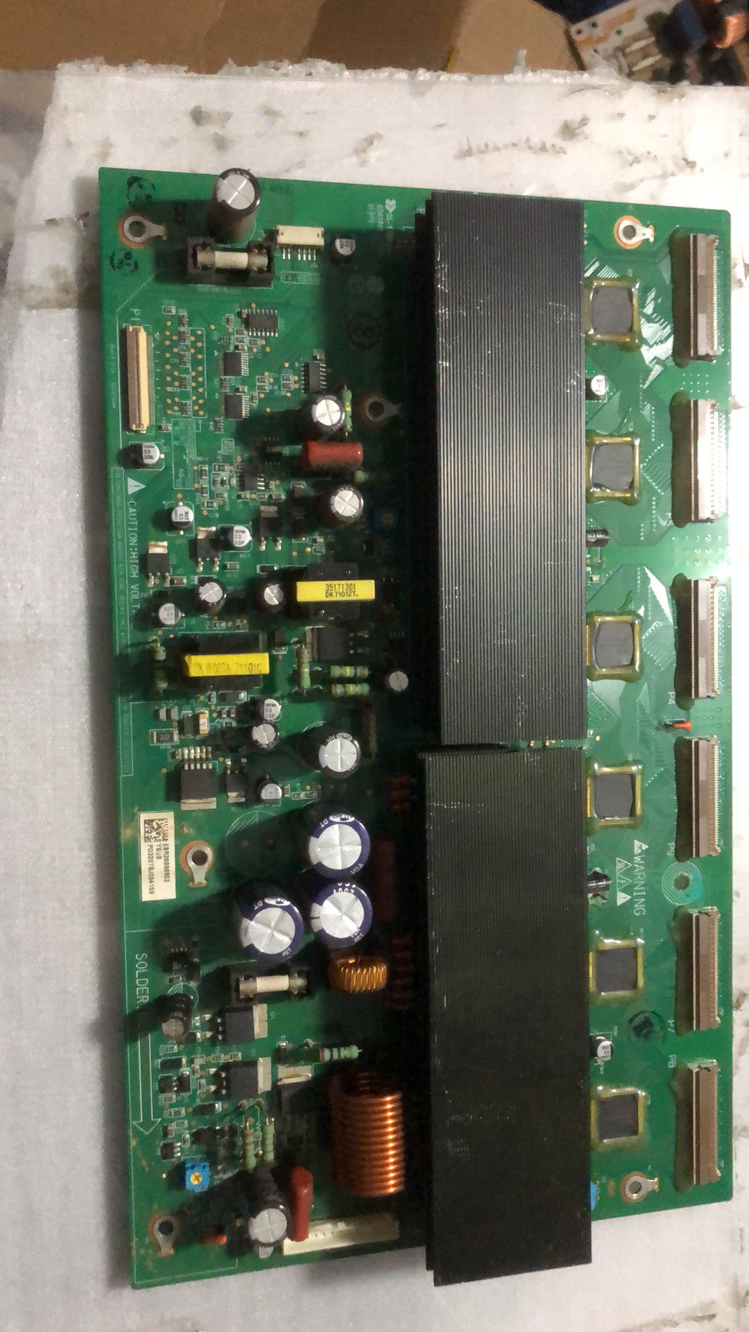 原装32F1-YSUS 驱动板 EAX36466502 EBR38896902 实物拍照