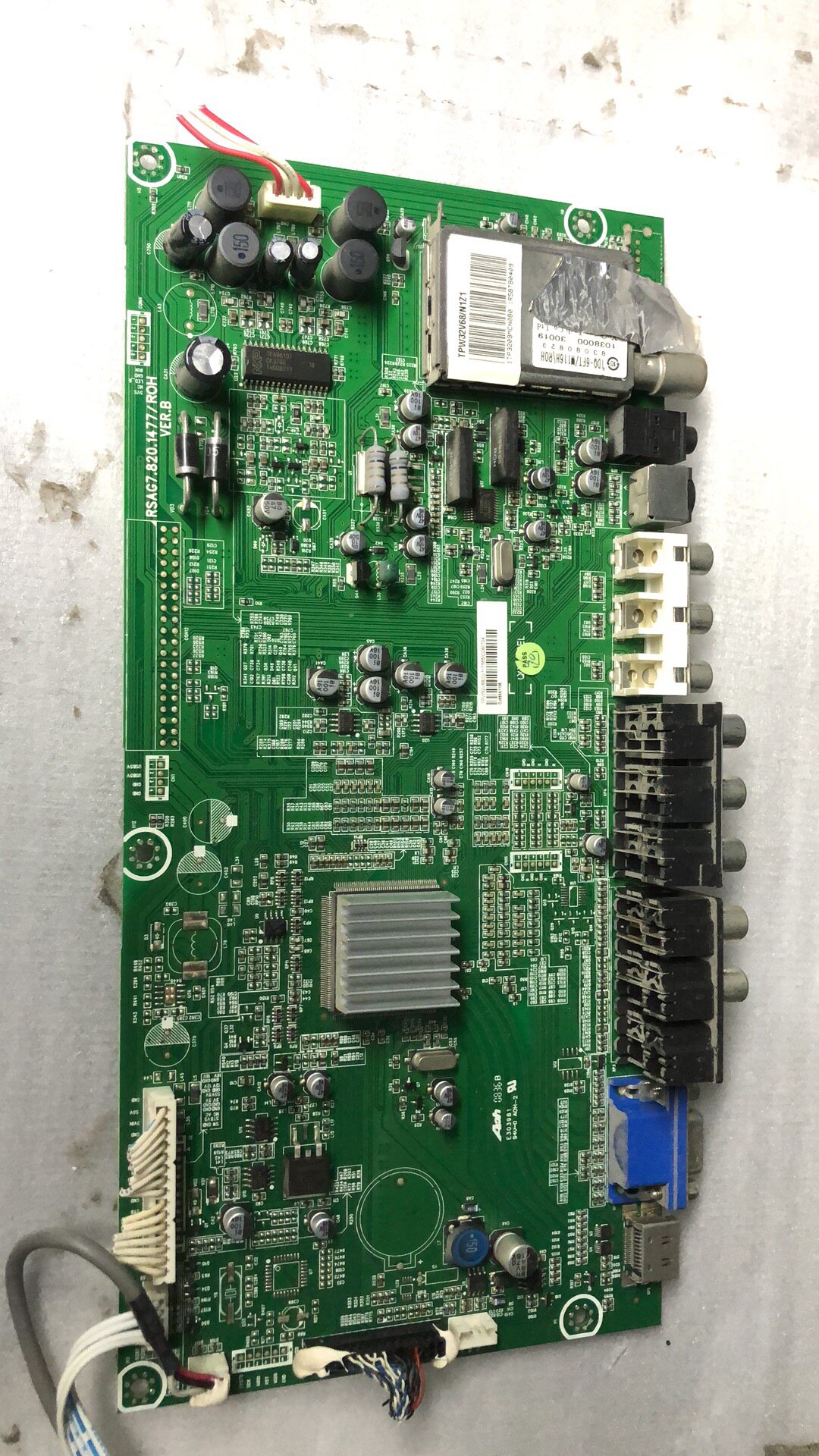 原装海信 TPW32V68主板 RSAG7.820.1477/ROH VER.B屏 PDP32F1