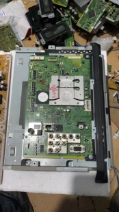 拆机松下TH-P42U30C主板TNPH0961 1A CQ 屏MC106FU1400