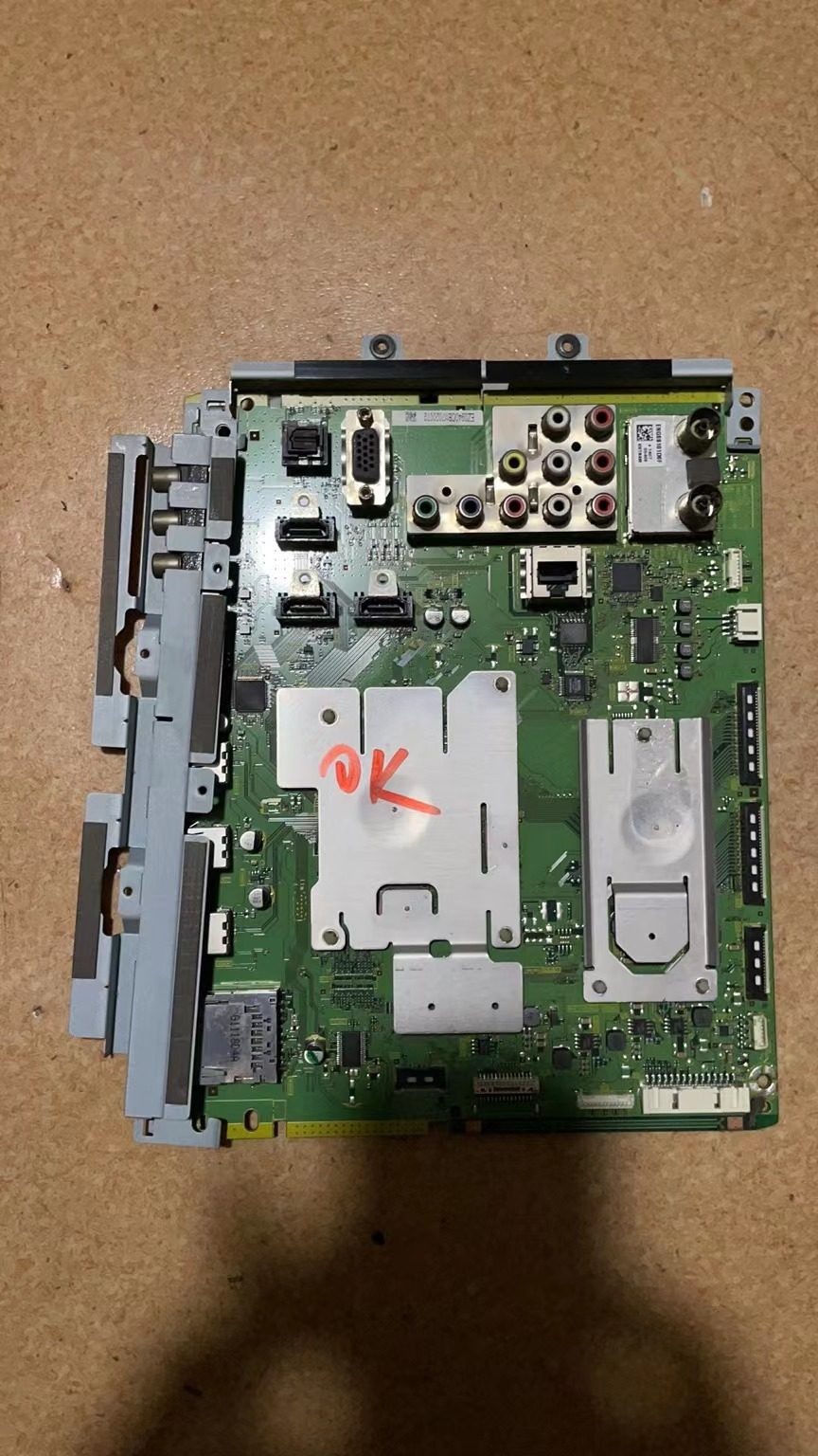 原装松下 TH-P46ST32C 主板 TNPH0940 CB 3A 屏 MC117FJ1431 - 实物图