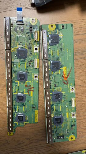 松下TH-P42S10C缓冲板TNPA4784 TNPA4785一对