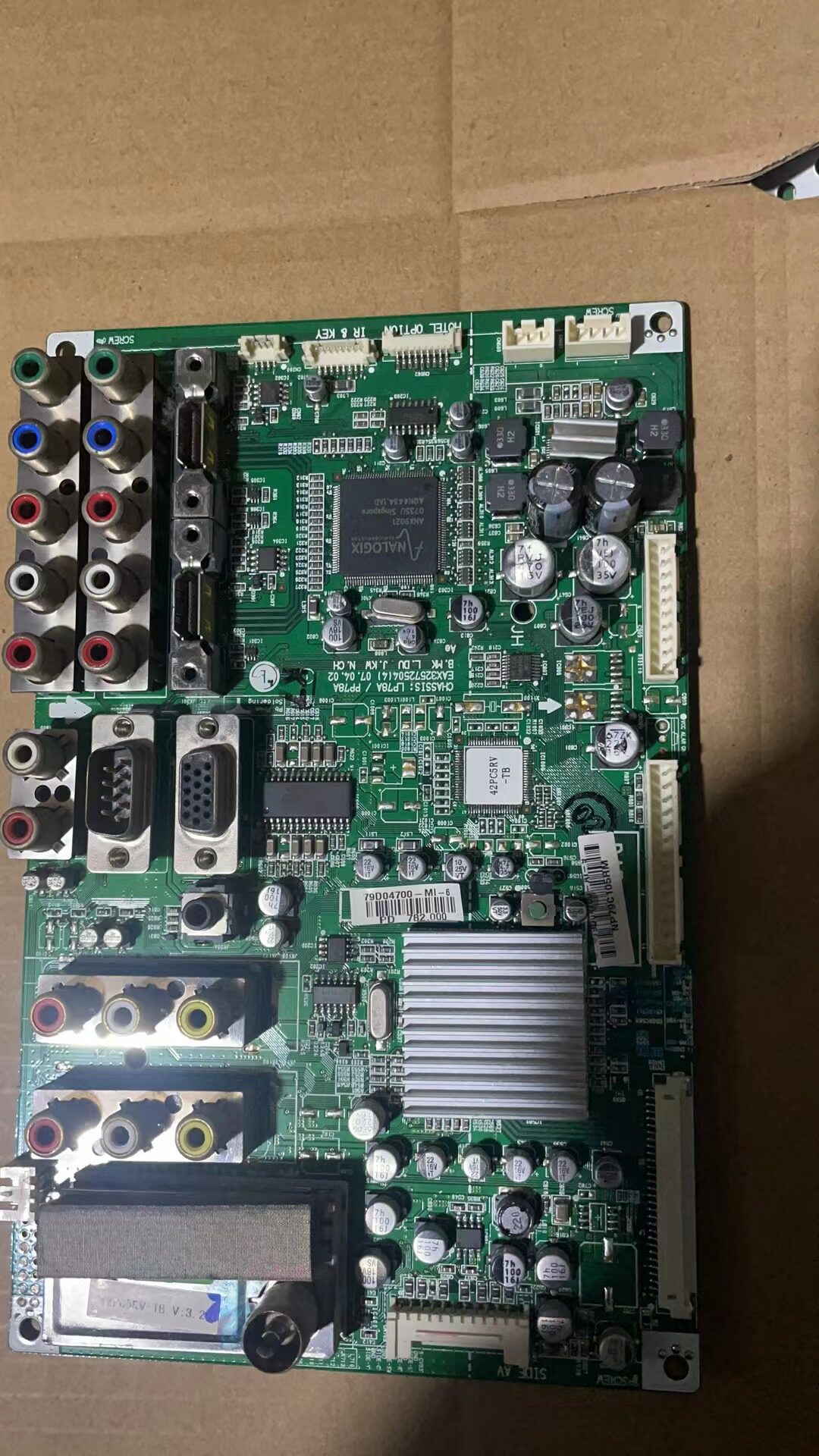 原装拆机LG 42PC5RV-TB 主板EAX32572504(4) 配屏PDP42V80634 - 实物图