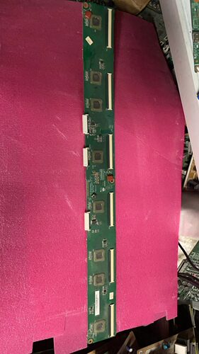 JUQ7.820.00064527 长虹3D51C2080 2200 2280缓冲板 屏CN51G4000