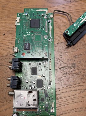 夏普LC-32AK7主板QPWBND893WJNB QPWBXD892WJN1屏LK315T3LZ4BU