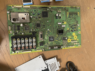 原装TH-42PZ80C主板TNPH0763 DC屏MC106F16T11佳