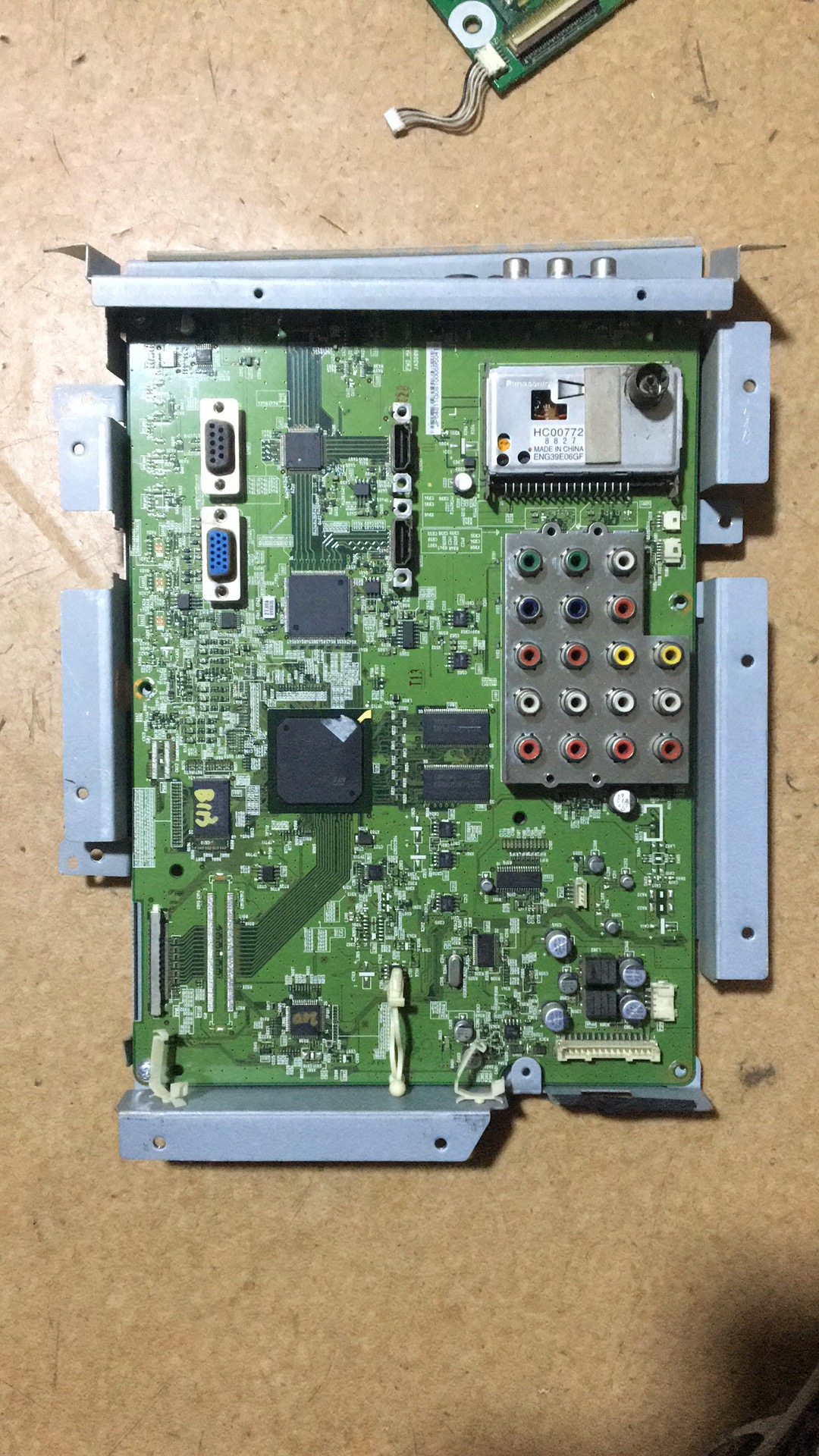 日立P42E102C主板 JA30892 FW3MAIN 屏FPF42C128135UD-41   42寸