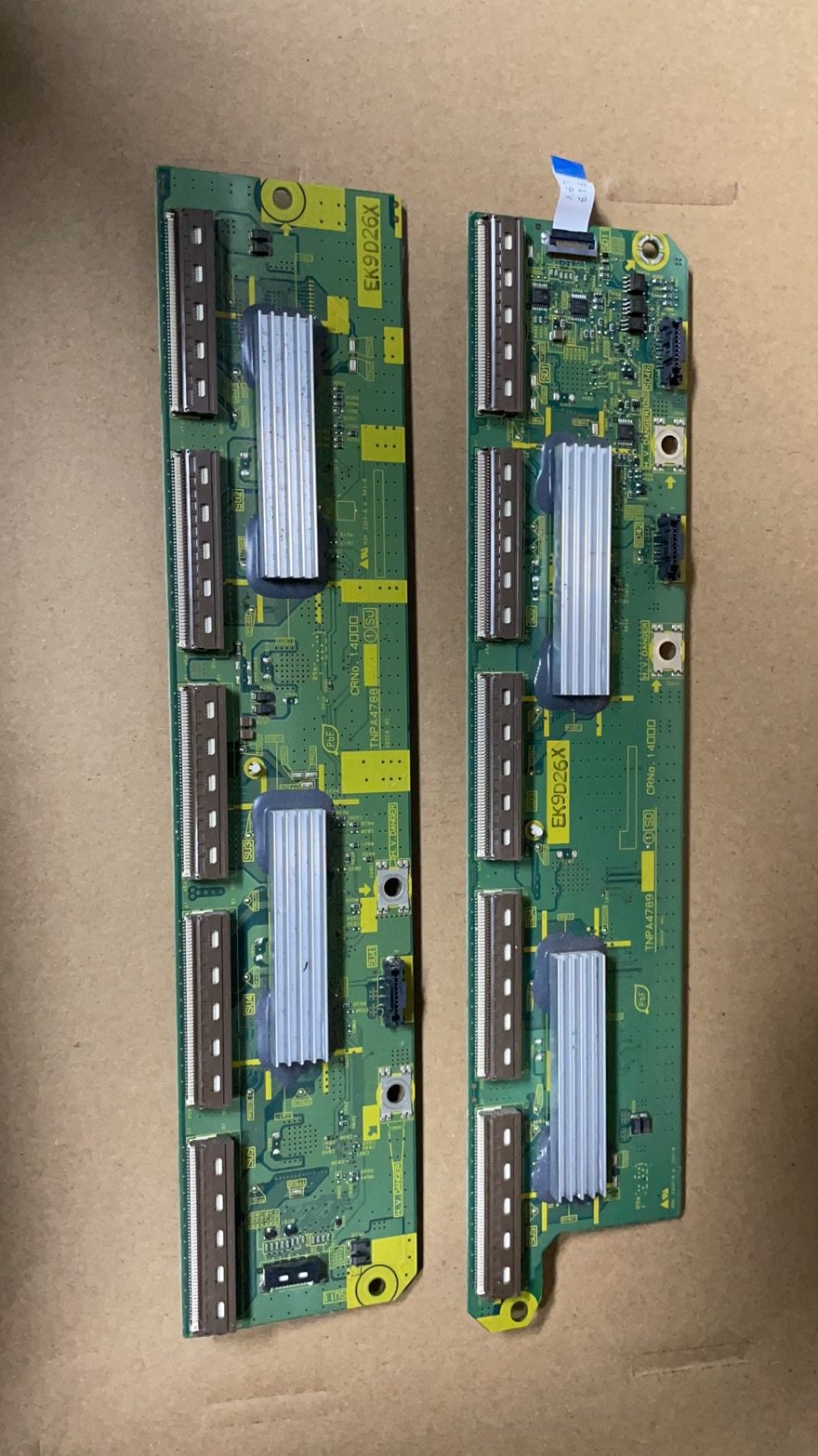 松下TH-P50S10C P50G11C P50G10C缓冲板TNPA4789 TNPA4788一套