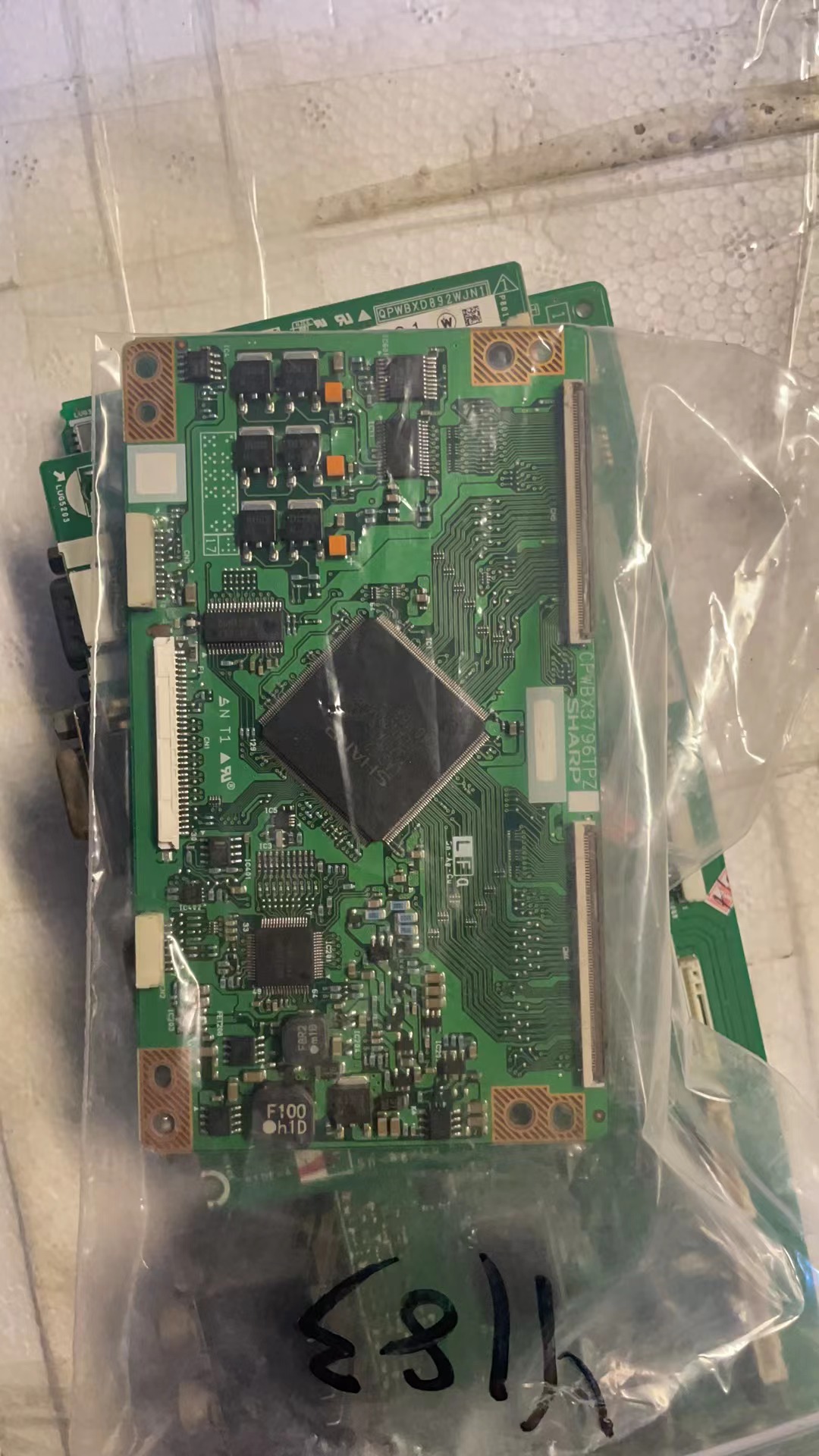 原装电视 夏普 LCD-52GH1逻辑板 CPWBX3796TPZ C 实物图 发货