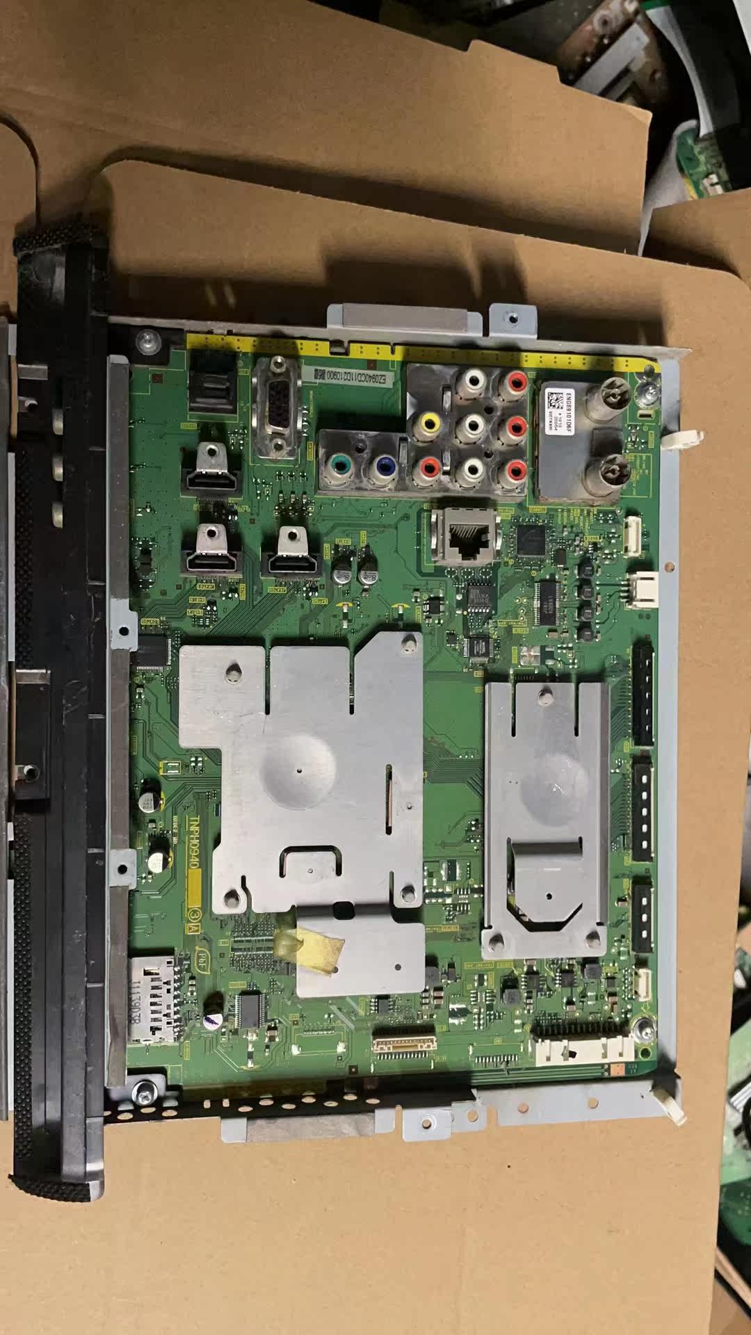 电视TH-P55ST30C松下主板TNPH0940 1 A屏MC140FU1431 - 实物图