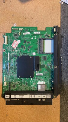 原装 LG 47LM6200-CE 主板 EAX64307906(1.0) 屏 LC470EUE SE F1