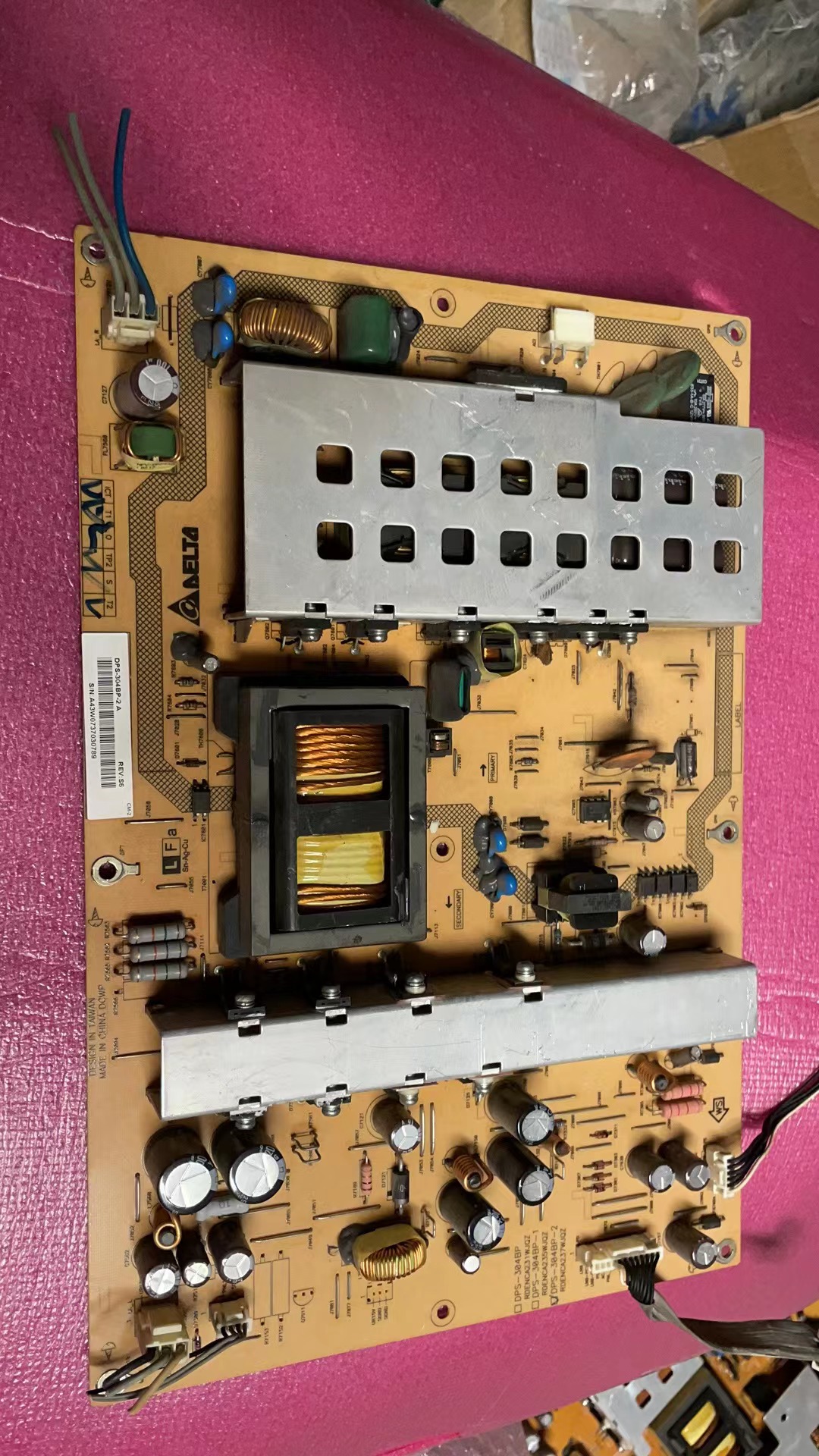 夏普LCD-46GX3 46A63 52RX1电源板 DPS-304BP-2 RDENCA237WJQZRDE