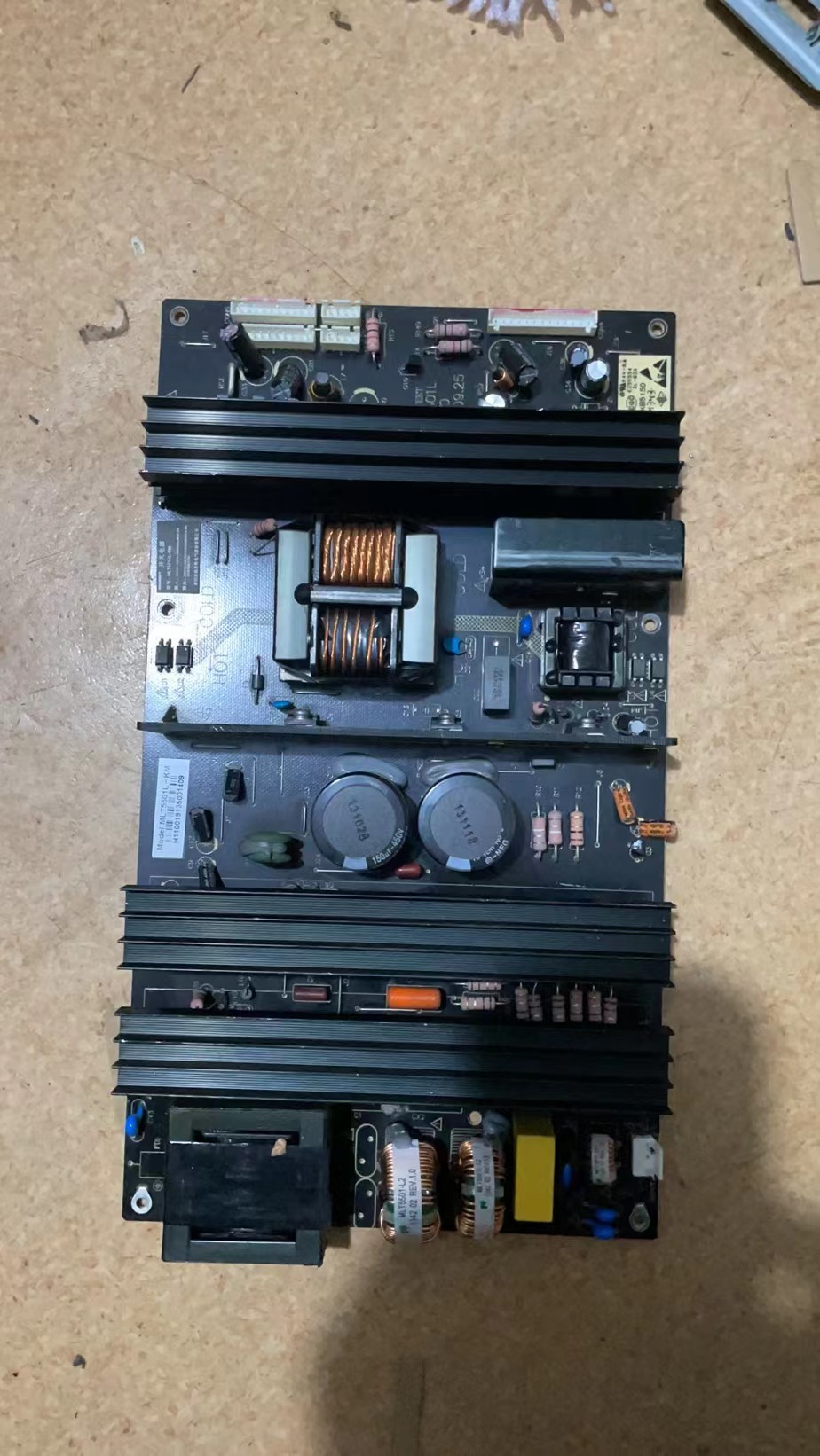 麦格米特MLT5501L-KM电源板MLT5501L REV:1.0 55寸广告机LCD55P08