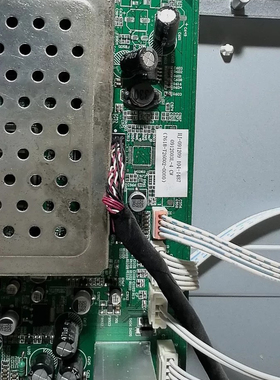 原装 创维26L08HR 主板5800-A8K210-0020 屏S2600TA0B实图 直插