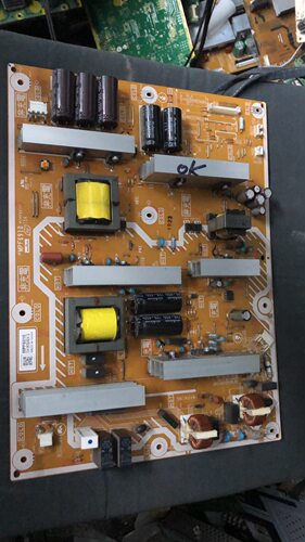 松下TH-P50U30C TH-P46U30C TH-P50U33C电源板MPF6910 pcpf0277
