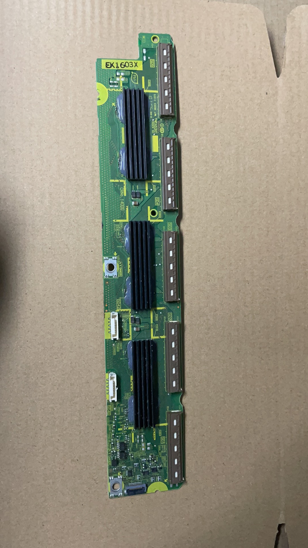 原装 松下TH-P55ST30C TH-P55GT32C缓冲板TNPA5341